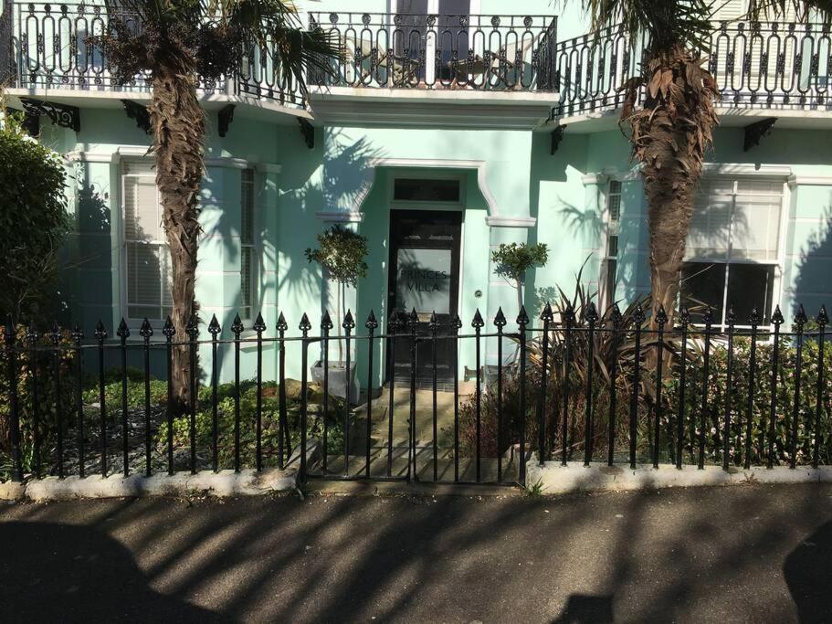 Princes Villa - Large Fully Self Contained Flat, 5 Minutes From The Sea Hastings Exterior foto